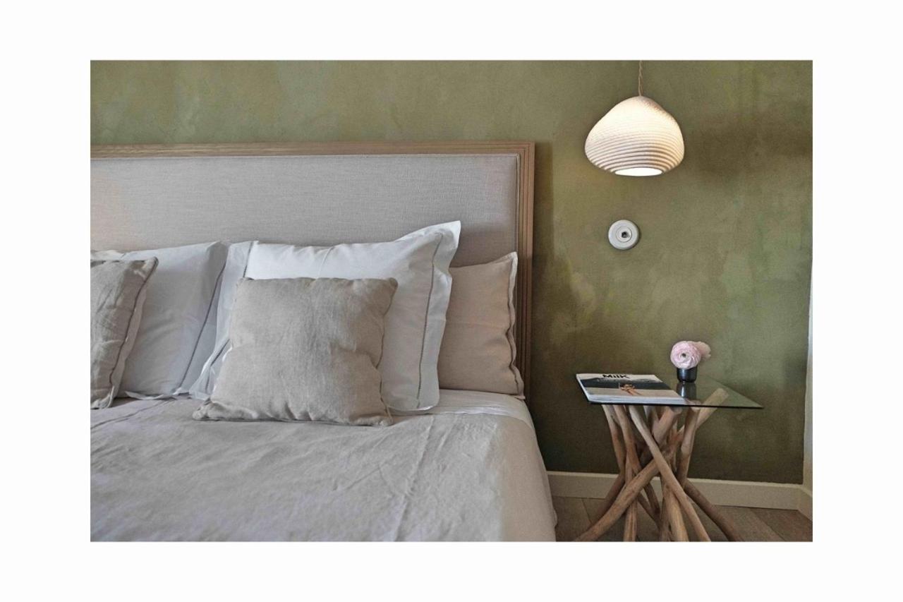 Bed and Breakfast Les Jardins De Sitaara Cucuron Esterno foto