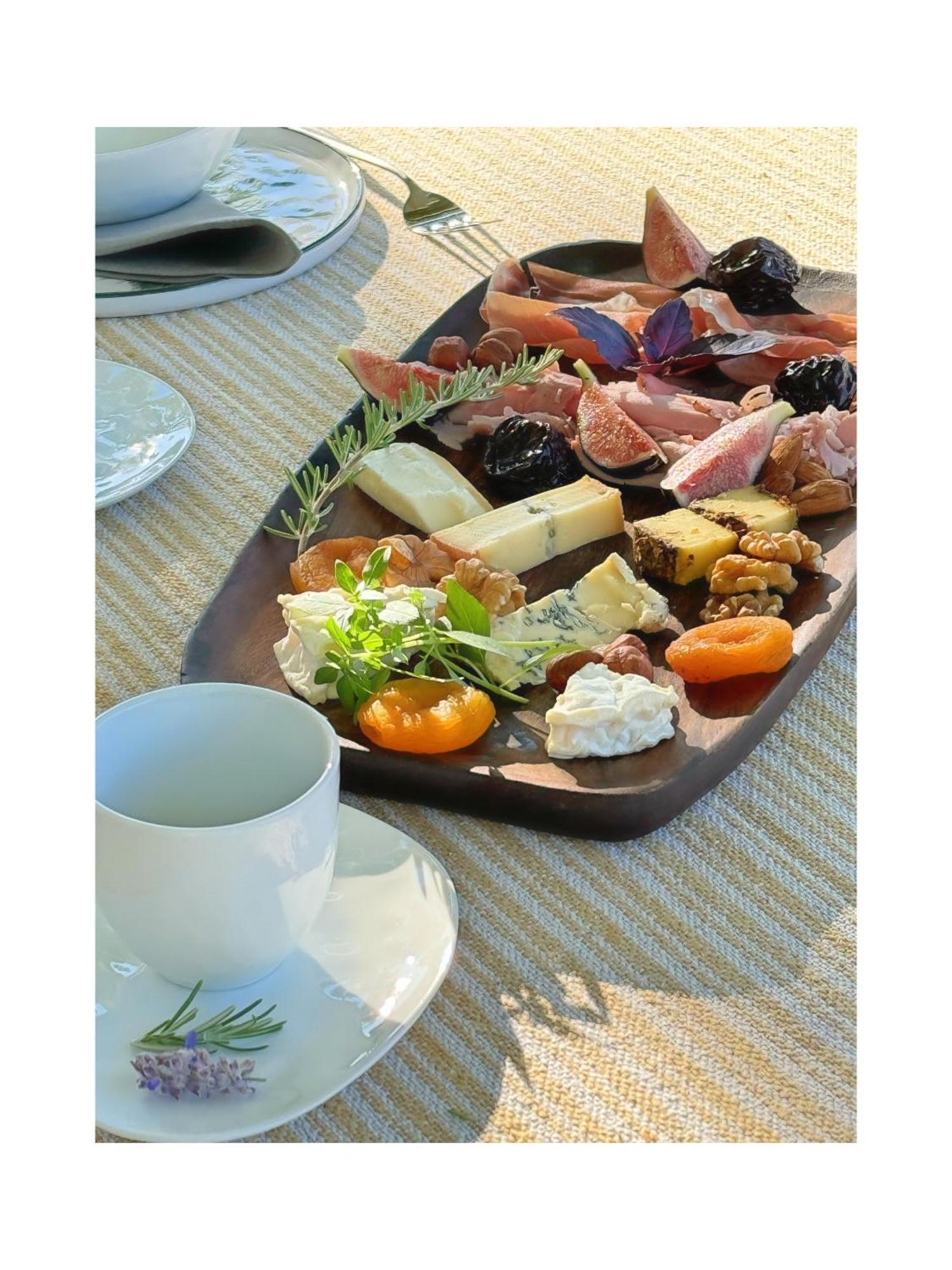 Bed and Breakfast Les Jardins De Sitaara Cucuron Esterno foto